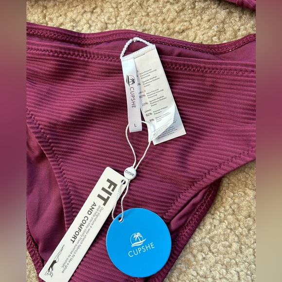 Cupshe strappy 2 peice bathing suit nwt - Picture 2 of 5